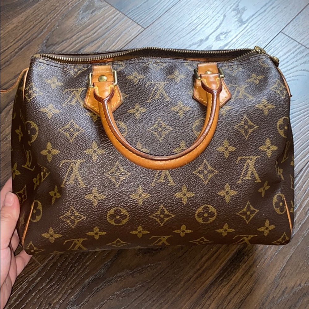 Vintage Louis Vuitton Speedy 25